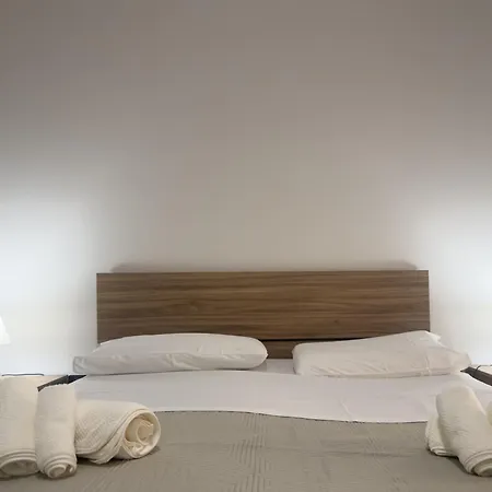 Apartment Unit 120 *
